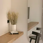 Rodi Studios 3*