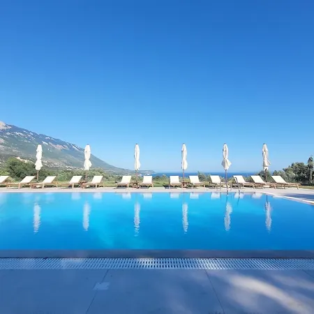 Aparthotel Rodi Studios Karavados